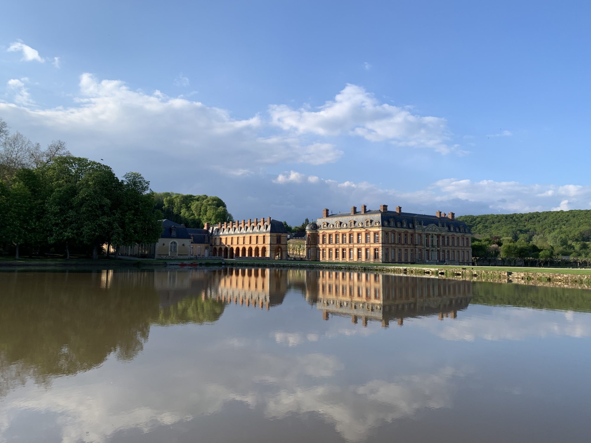 Home Domain of DampierreenYvelines